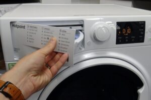 Hotpoint Washer Not Draining: Causes & Fixes